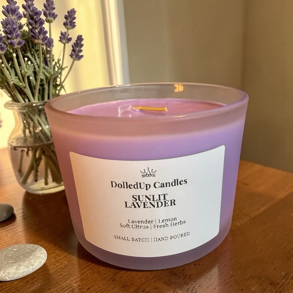 Lavender Lemon Candle 16oz | Fresh Floral Citrus | Hand Poured Soy Candle - Picture 2 of 2